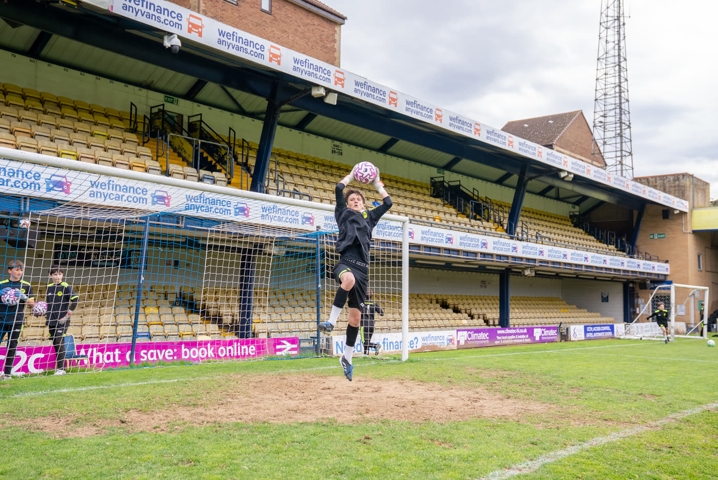 PL1 goalkeeper coaching session — for keepers from Hadleigh
