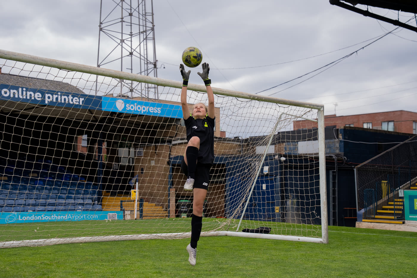 PL1 goalkeeper coaching session — for keepers from Chalkwell