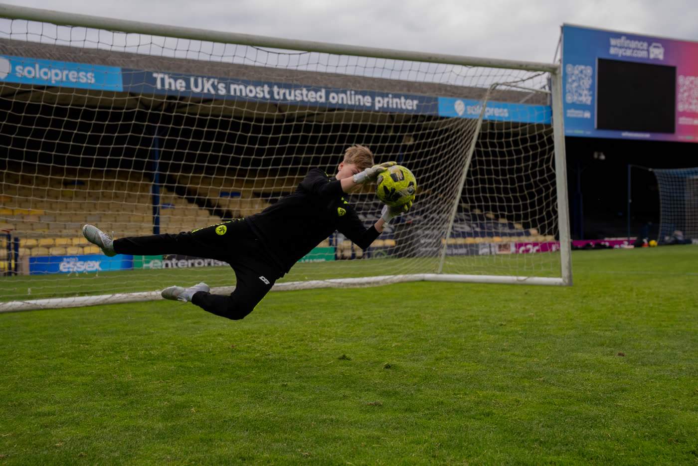 PL1 goalkeeper coaching session — for keepers from Thorpe Bay